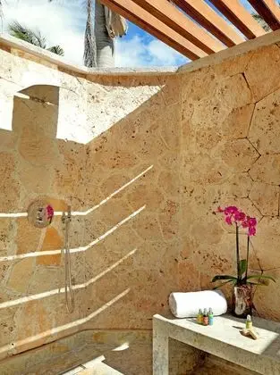 Romance Bungalow Single use by the lake