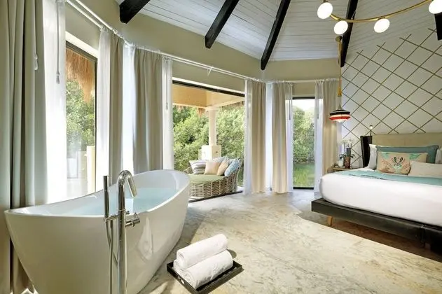 Romance Bungalow Single use by the lake
