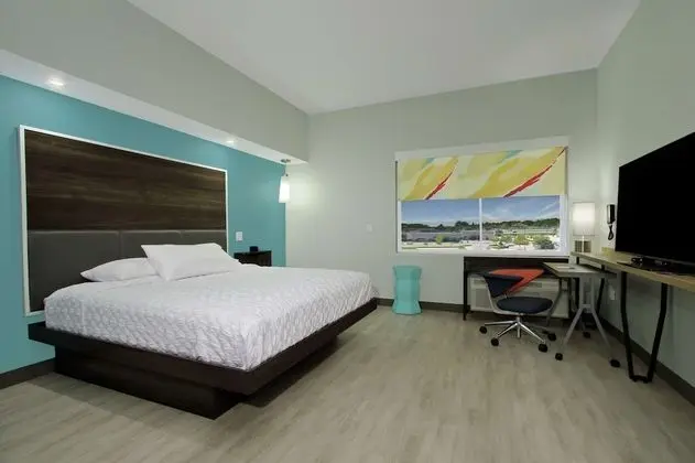 Oda, 2 Büyük (Queen) Boy Yatak, Engellilere Uygun, Küvet