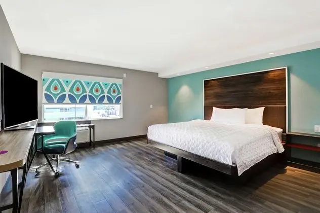 Room, 1 King Bed, Accessible (Handicap)