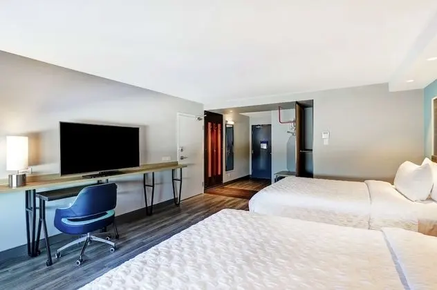 Room, 2 Queen Beds, Accessible (Handicap)