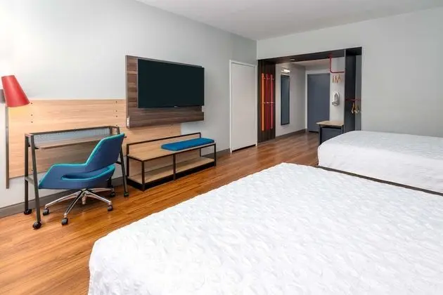 Oda, 2 Büyük (Queen) Boy Yatak, Engellilere Uygun, Küvet