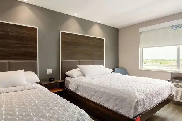 Oda, 2 Büyük (Queen) Boy Yatak, Engellilere Uygun (Hearing)