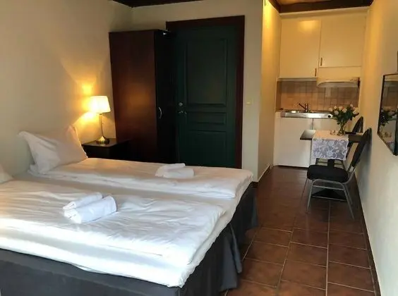 Traditional Tek Büyük Yataklı Oda, 1 Çift Kişilik Yatak, Mutfak