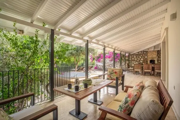 Villa 4+1 Oda, Deniz Manzaralı