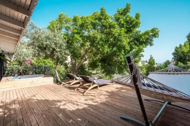 Villa 4+1 Oda, Deniz Manzaralı