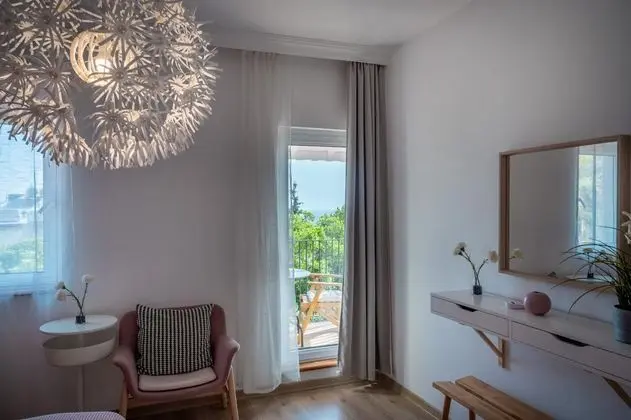 Villa 4+1 Oda, Deniz Manzaralı