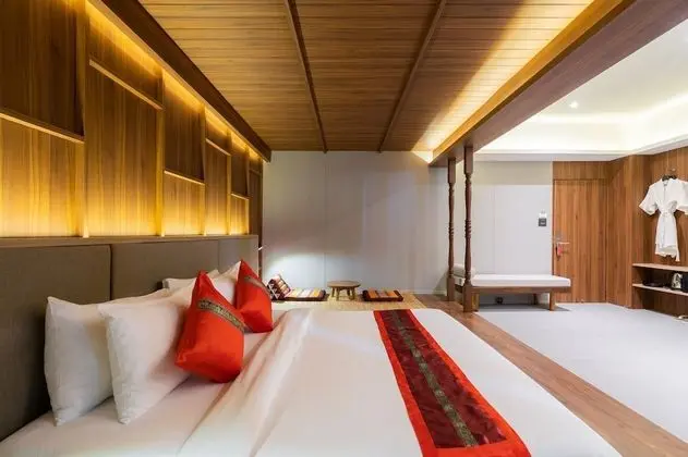 Deluxe Oda, 1 En Büyük (King) Boy Yatak, Balkon