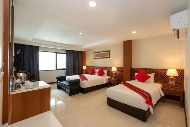 Deluxe Üç Kişilik Oda
