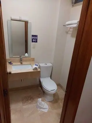 Tek Büyük Yataklı Oda, 1 Çift Kişilik Yatak