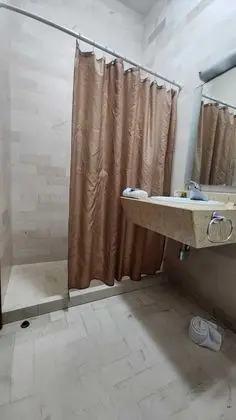 Tek Büyük Yataklı Oda, 1 Çift Kişilik Yatak