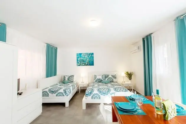 Deluxe Stüdyo, Birden Çok Yatak, Bahçe Manzaralı