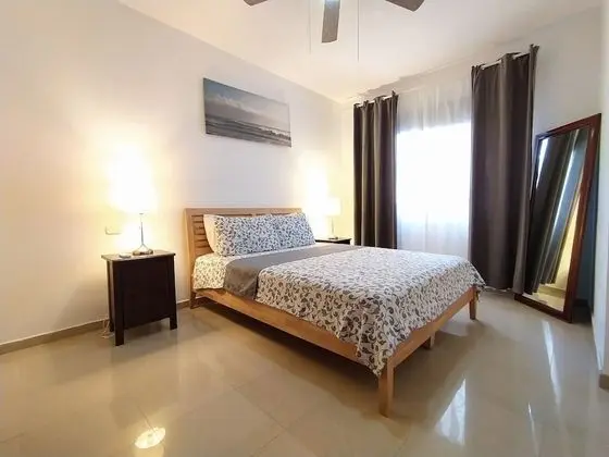 Deluxe Ev, 2 Yatak Odası, Havuz Manzaralı, Denize Sıfır