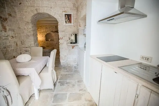 Romantic Süit (Il Trullo della Massaia)