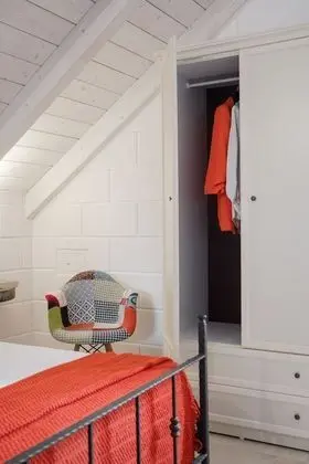 Tek Büyük Yataklı Oda, Havuz Manzaralı (Cummersa Manzoni)