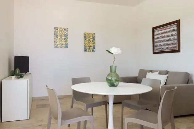 Villa, 2 Yatak Odası (charming villa with pool)