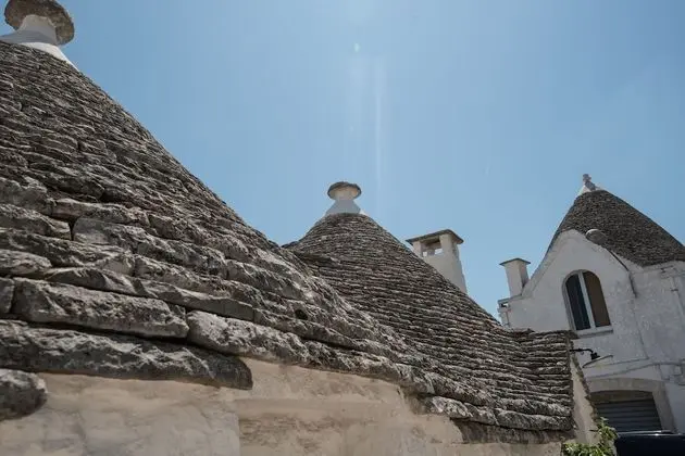 Family Oda (Trullo)