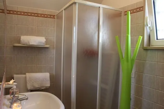 Classic Üç Kişilik Oda, Ek Bina (200 mt away)