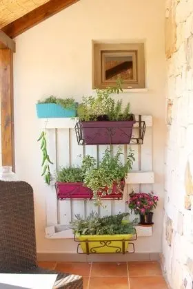 Ev, 1 Yatak Odası, Balkon, Bahçe Manzaralı