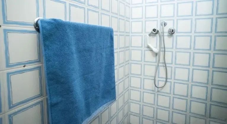 Superior Dört Kişilik Oda, Ortak Banyo