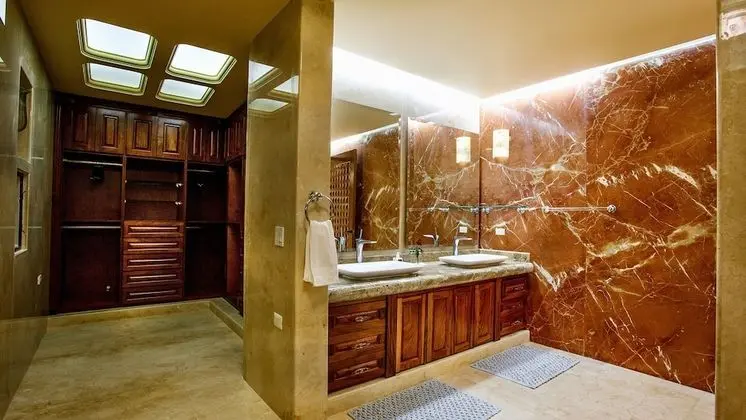 Villa, Birden Çok Yatak Odası, Balkon