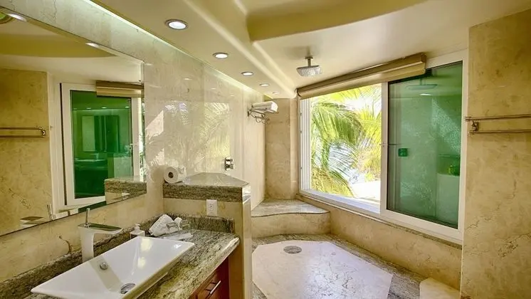 Villa, Birden Çok Yatak Odası, Balkon