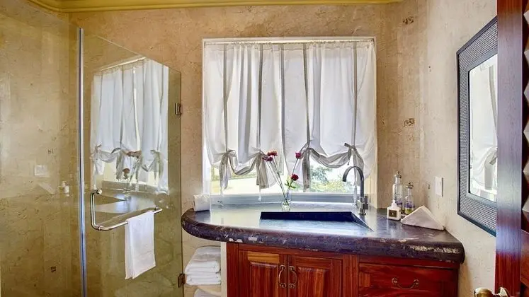 Villa, Birden Çok Yatak Odası, Balkon