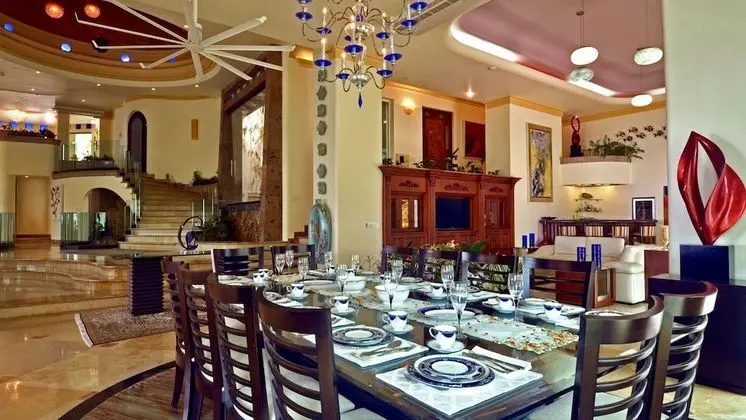 Villa, Birden Çok Yatak Odası, Balkon