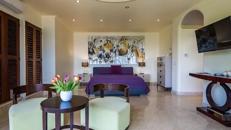 Villa, Birden Çok Yatak Odası, Balkon