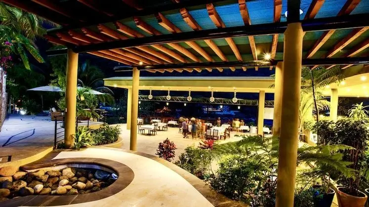 Villa, Birden Çok Yatak Odası, Balkon