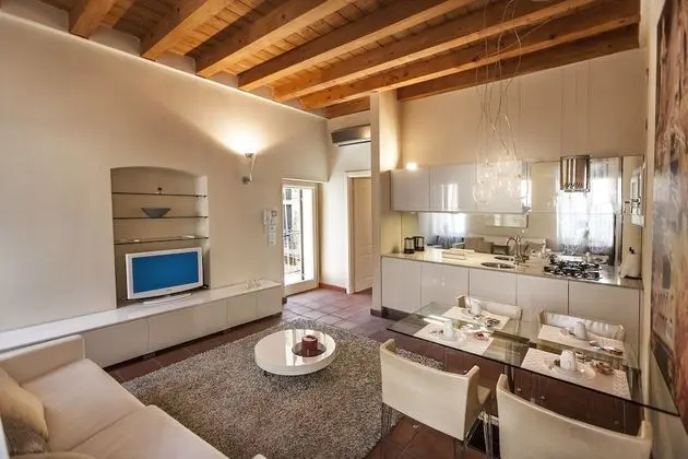 Apart Daire, 1 Yatak Odası (Shakespeare House-Via D.Filippini 2)