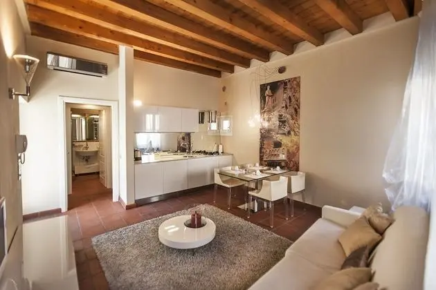 Apart Daire, 1 Yatak Odası (Shakespeare House-Via D.Filippini 2)