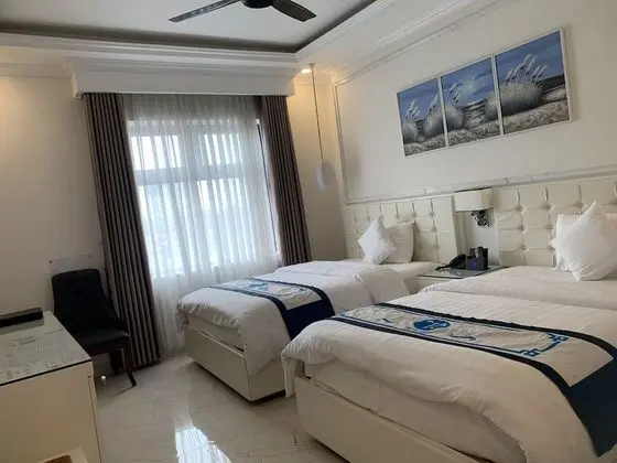 Family Tek Büyük veya İki Ayrı Yataklı Oda