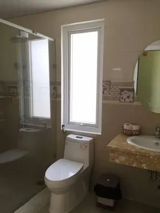 Büyük Yataklı Tek Kişilik Oda