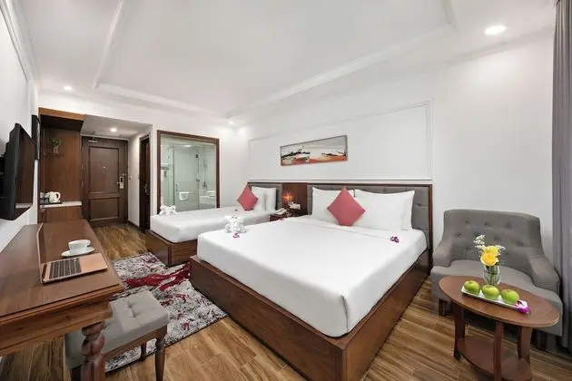 Deluxe Üç Kişilik Oda