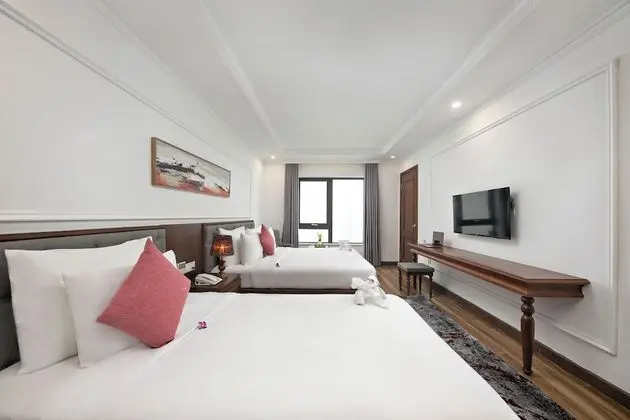 Deluxe Üç Kişilik Oda