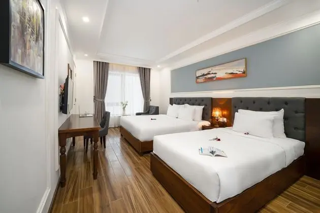 Deluxe Üç Kişilik Oda