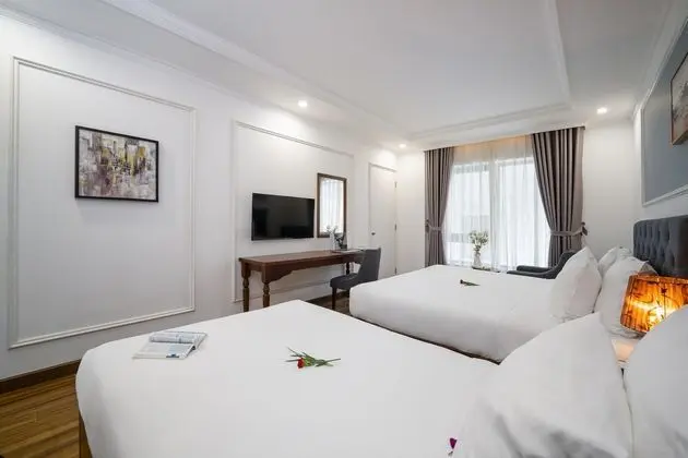 Deluxe Üç Kişilik Oda
