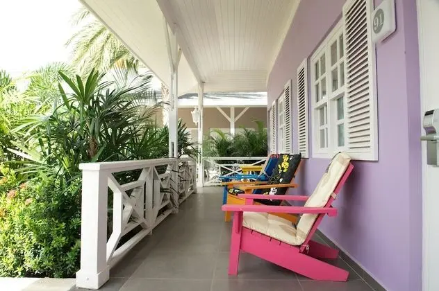 Superior Oda, Küçük Mutfak (room opens to garden)