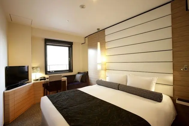 Superior Tek Büyük Yataklı Oda, Sigara İçilebilir (180cm bed, No meal / bed for 0-11 y/o)