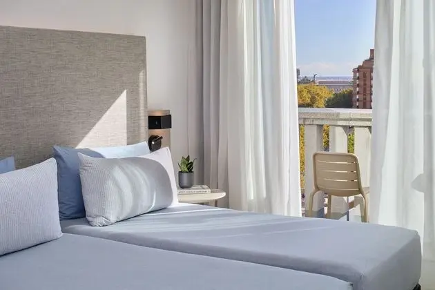 Stüdyo, Balkon