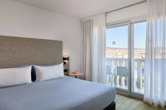 Stüdyo, Balkon