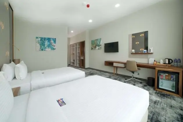 Oda, 2 Tek Kişilik Yatak, Sigara İçilmez