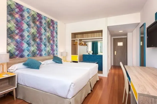 Standard Oda, 2 Tek Kişilik Yatak