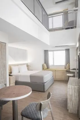 Çatı Katı (Loft), Birden Çok Yatak, Sigara İçilmez