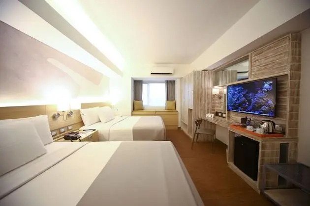 Oda, 2 Büyük (Queen) Boy Yatak, Sigara İçilmez (Cityscape Room)