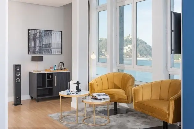 Junior Süit, Teras, Deniz Manzaralı