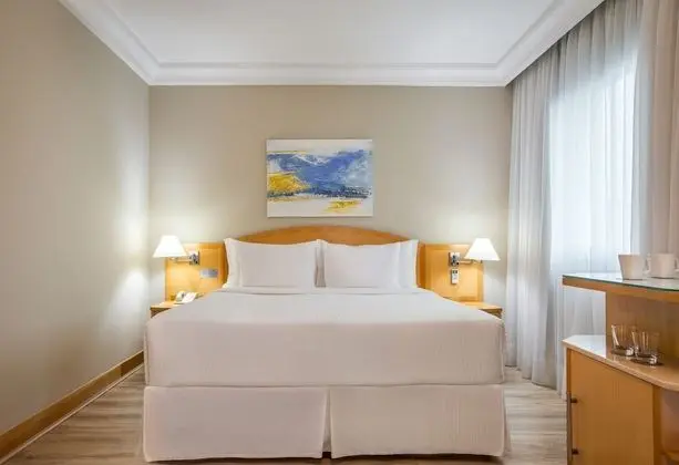 Premium Üç Kişilik Oda (with double and individual beds)