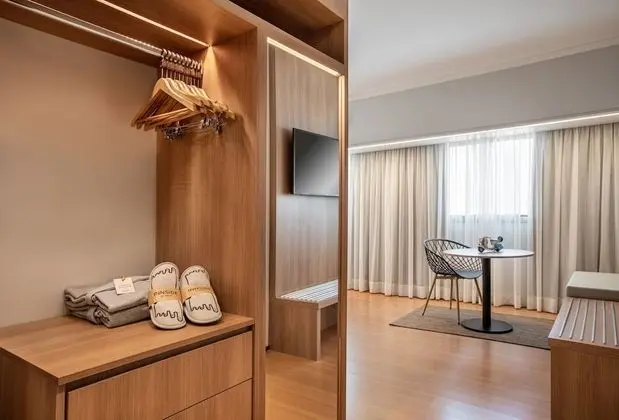 The Innside Room City View