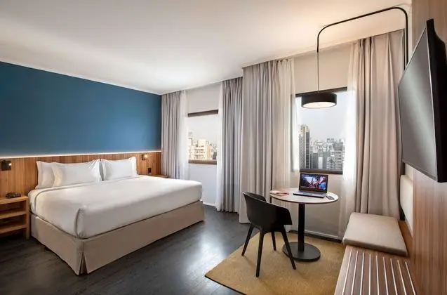 Innside King Room